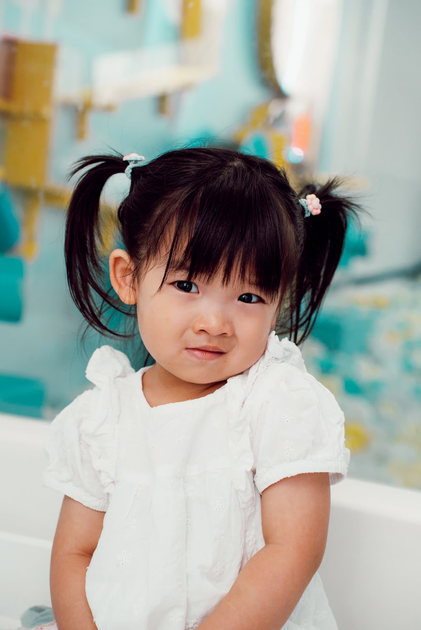 Candid child portrait by a Mumbai family photographer